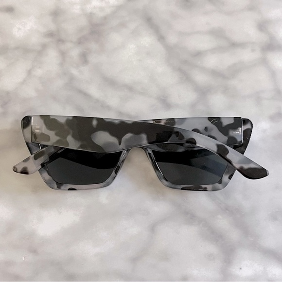 Anthropologie Tortoise Shell Cat Eye Sunglasses - Picture 8 of 10